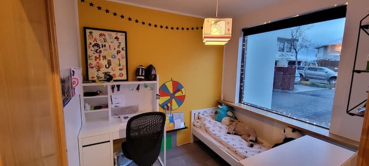 غرفة النوم 2