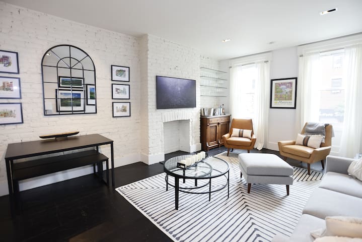 Townhouse sleeps 6 perfect for a family or couples gallery image 2