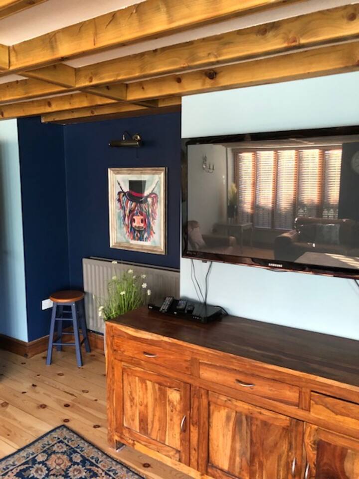 4 Bedrooms, 4 Bathrooms & Hot Tub. Perfect. - Durham