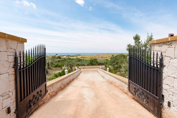 Villa Alessandra gallery image 4