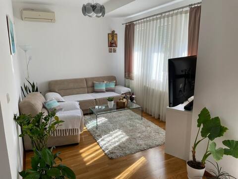 Apartment Ares, Cacak