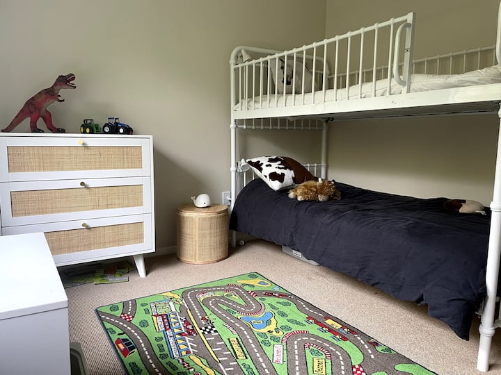 Bunke të papërshtatshme për të rriturit