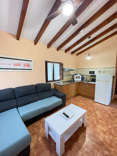 Anuncio de Airbnb popular: Fantastic country house near Santillana del Mar en Santillana Del Mar