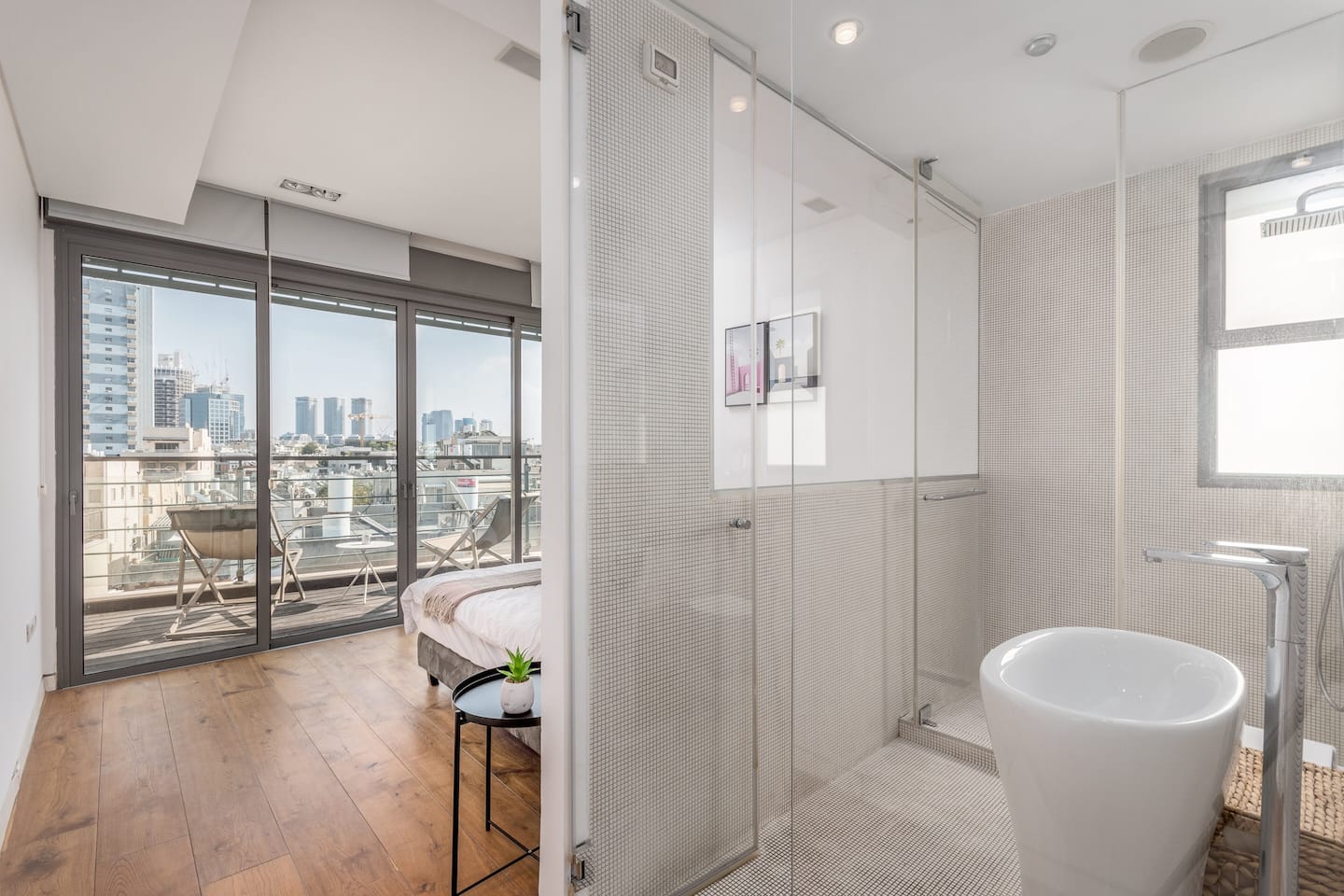 The City Penthouse · Bograshov 3