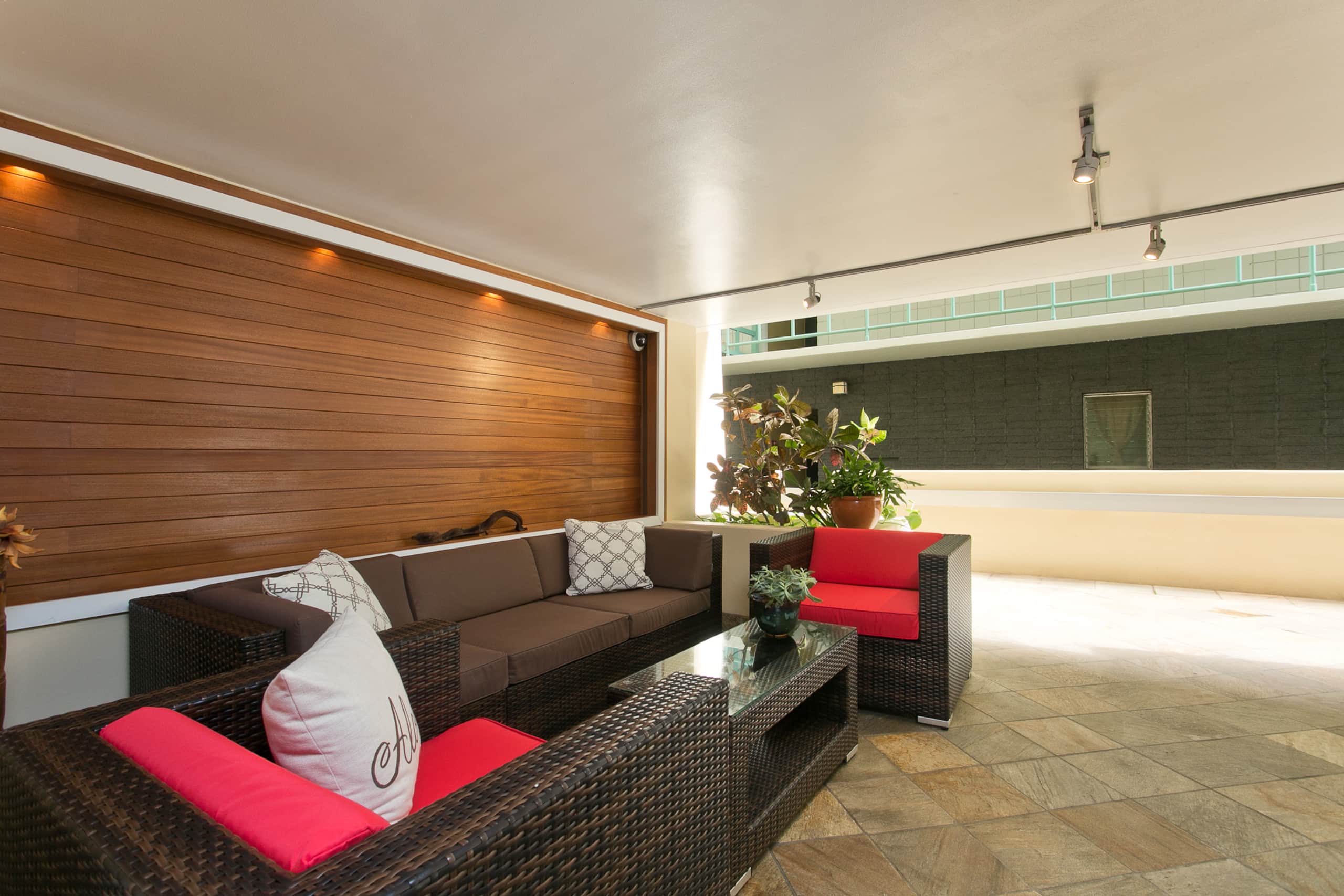 DHBH 803 1 Bedroom with Great Views, Kitchen & Den - Image 49