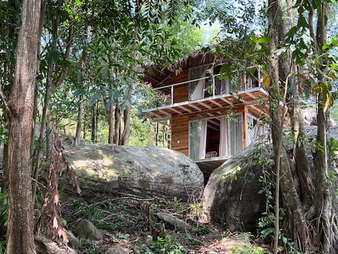 Rock Corner House at East Coast Phu Quoc