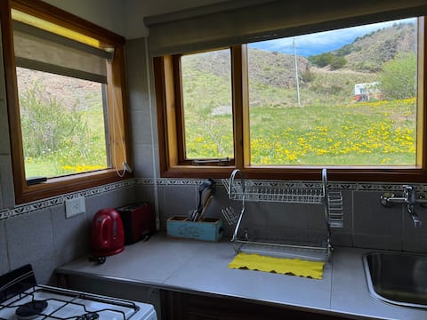 Popular Airbnb listing: Tiny house cabin with mountain views in El Chaltén
