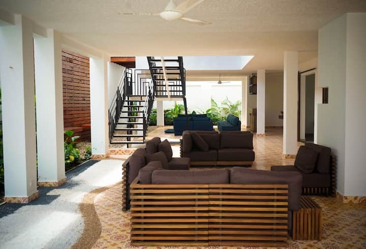 Casa Amarilla - Honda