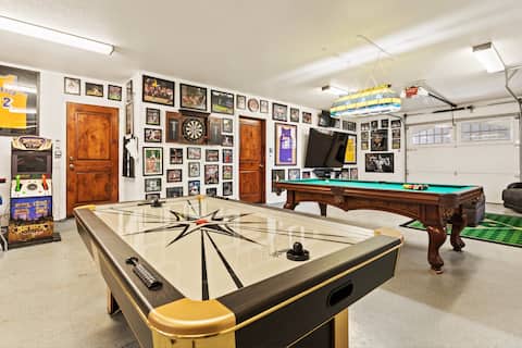 Spacious 4BR/3BA Family Home + Must See Game Room