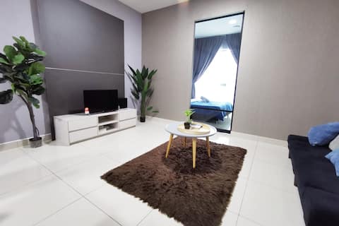 1. KL City, Netflix, Fully Furnished, 5km to KLCC