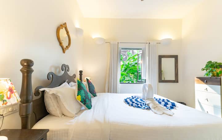 Bedroom 1 image 1