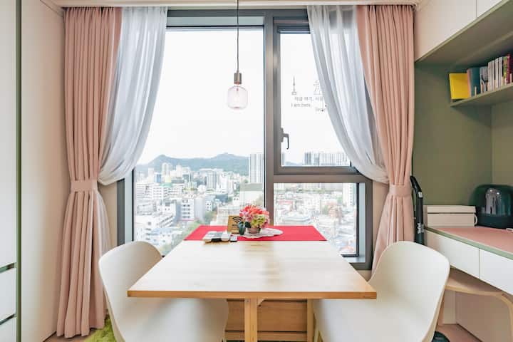 Luke House_Welcoming the sunshine and morning of Myeongdong and Namsan (New construction pool option, high-rise view, 3 minutes from subway station)