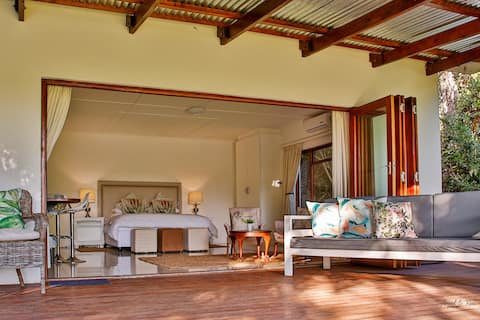 Ndlovu Addo River Lodge - Cottage 5