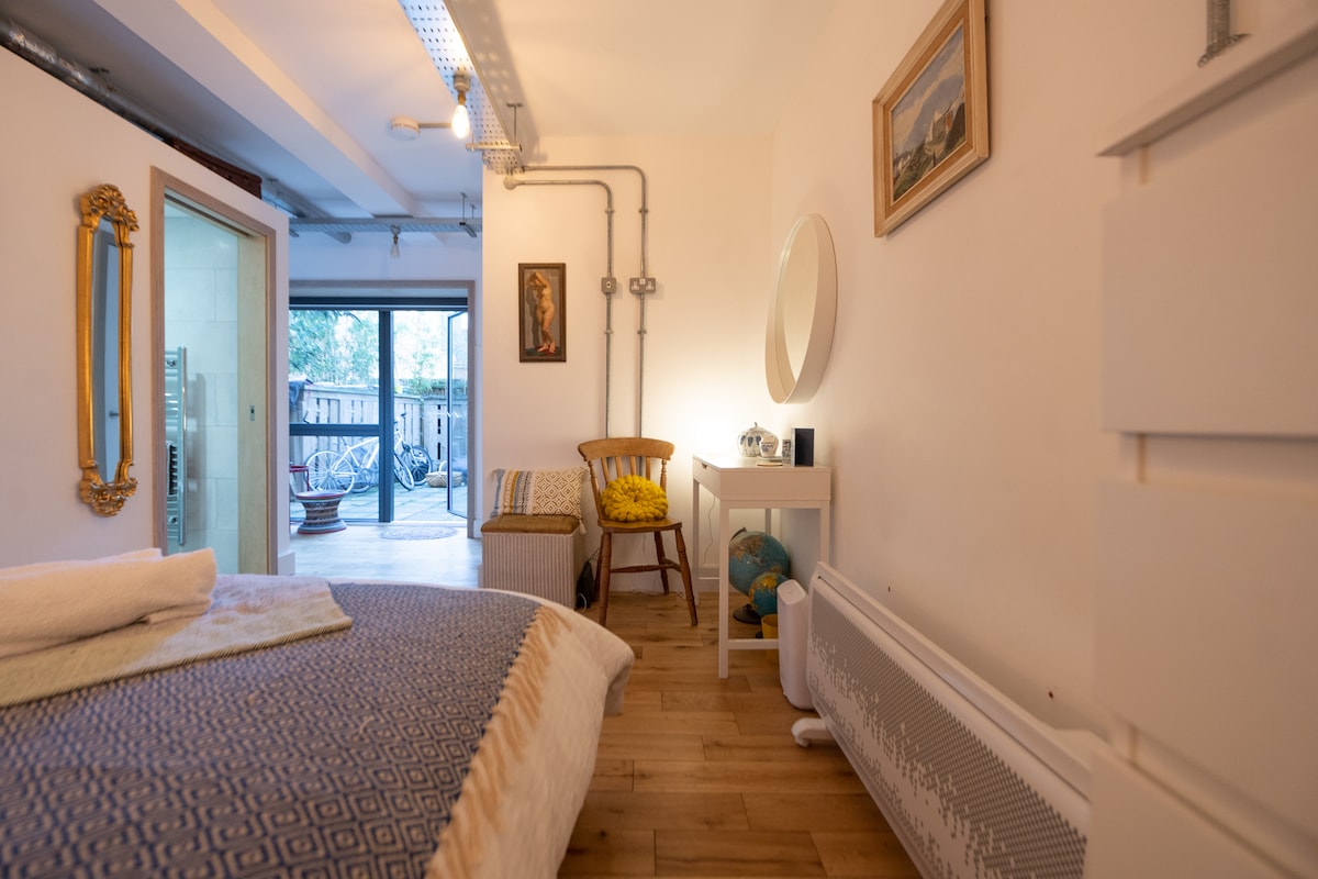 Beautifully appointed apartment in central Norwich