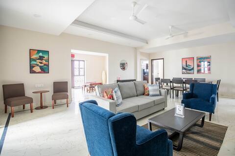 VIBE HAUS - New 3BHK on Road No. 12, Banjara Hills