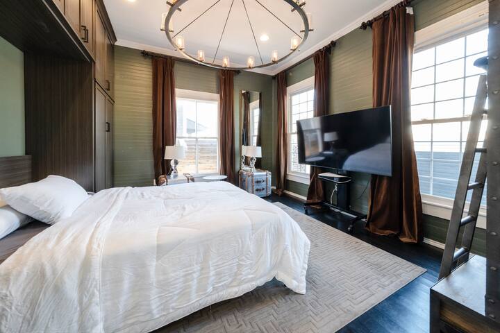 Downtown Pure Luxury House gallery image 5