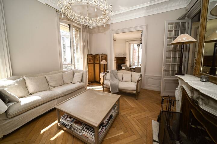 Vaste appartement Haussmanien*centre de Lyon*4star gallery image 5