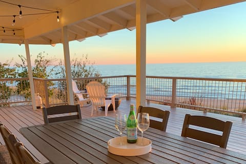 Lake Michigan Private Beachfront Vacation Home!