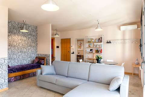 Proprietà Airbnb di successo: Langhe 2000 Penthouse a Alba