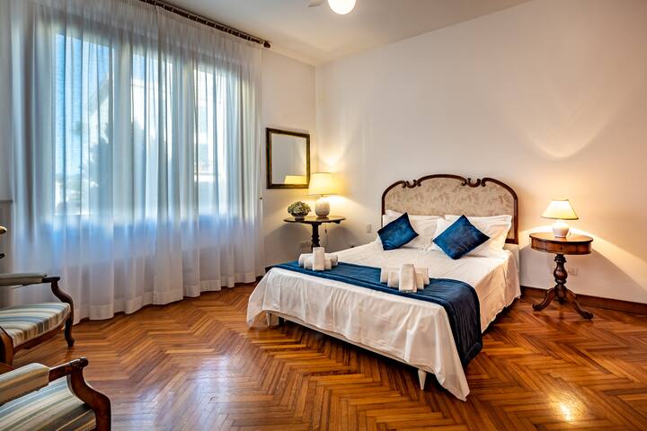 YiD Leopolda apt few minutes from Central Station