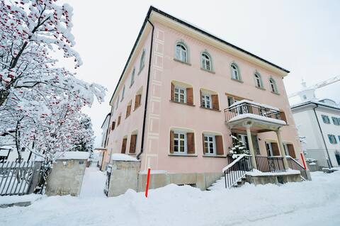 Patrician apartment in the center of Sils-Maria