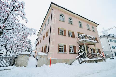 Patrician apartment in the center of Sils-Maria