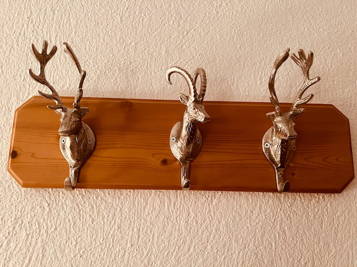 Hirschgarderobe 