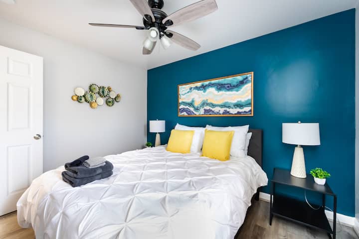 Chambre n °3 avec lit Queen Size spacieux 2 couchages confortables
