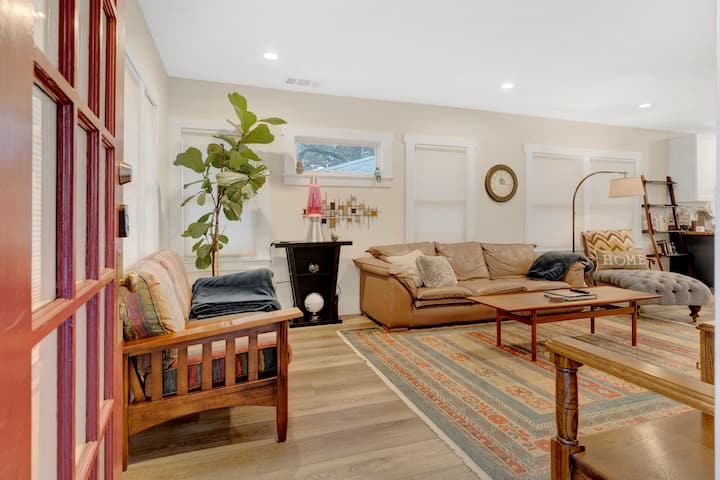 Old-meets-new Cottage - Davis