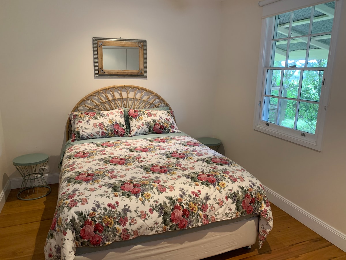 เดอะคอทเทจห้องนอน 2