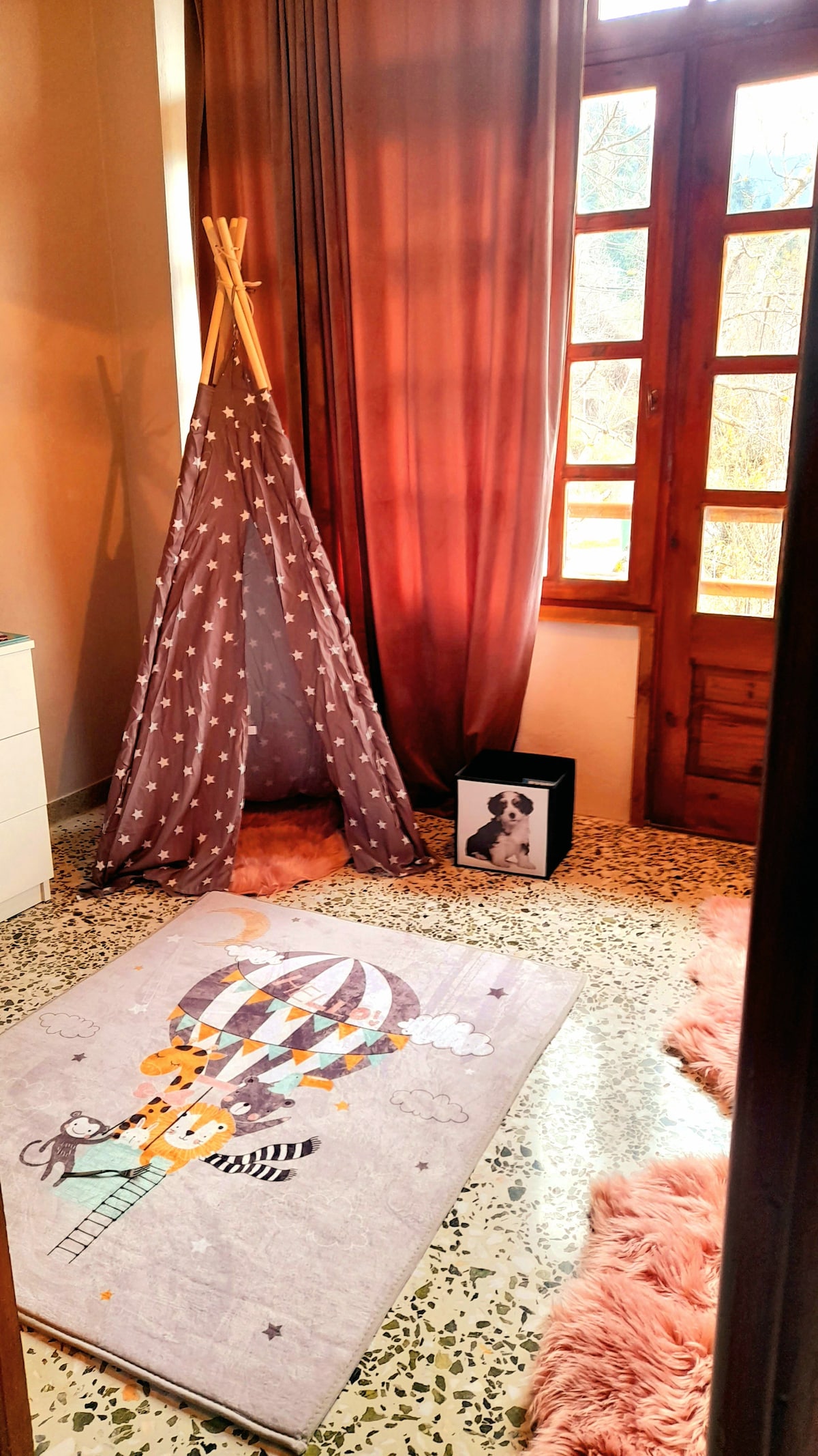 Dhomë gjumi me krevat marinari