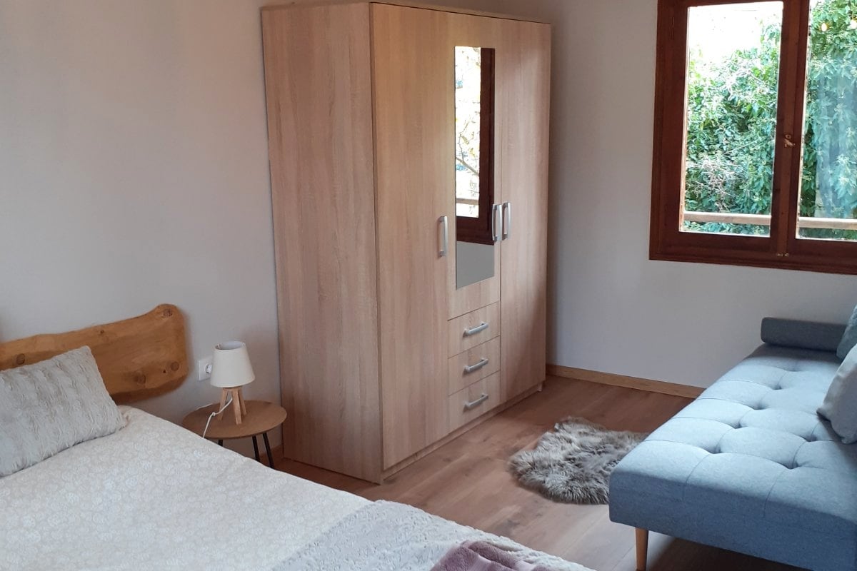 Gjumi i mjeshtrit/dhoma 2 me banjë të brendshme me pamje nga Bardousia