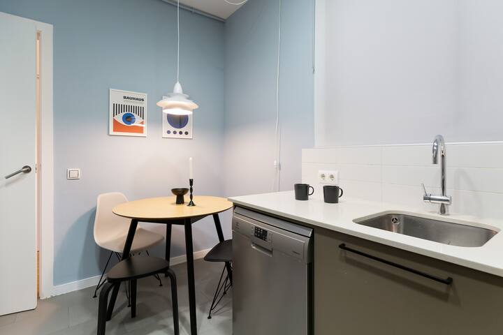 Señor Urgell | Apartment gallery image 4