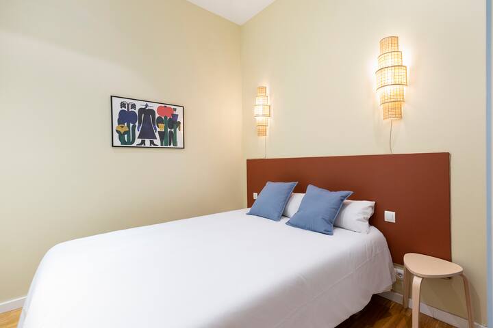 Señor Urgell | Apartment gallery image 5