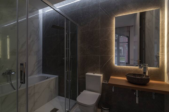 Centro VI 4BR 4BH gallery image 4