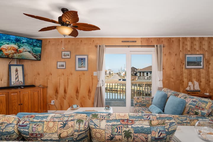Turtle Haven Ocean Views! Large Deck + Bikes&grill - Kitty Hawk, NC