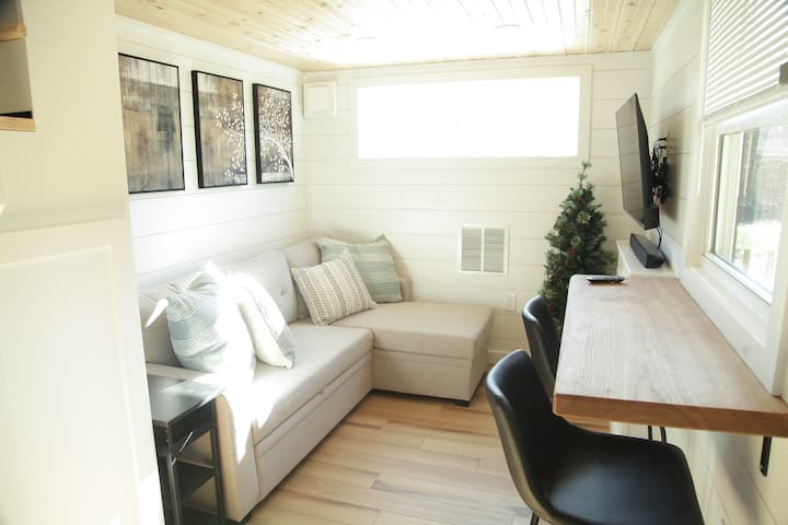 Tiny Home On Little Brook Rd. - Tennessee