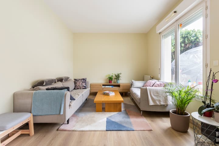 Peaceful Room In A Modern House + Free Parking - Bordeaux