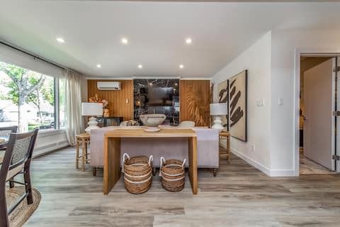 Top performing Airbnb: Boutique Hotel:Entire house with Suites 1,2&3 in Alberta Avenue