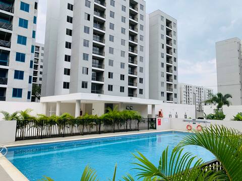 LUXURIOUS,Apartment In El SUR De CALI