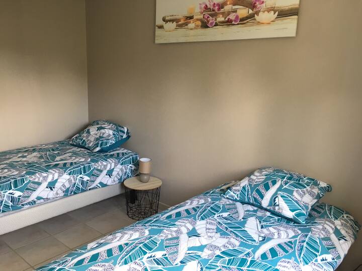 საძინებელი 2