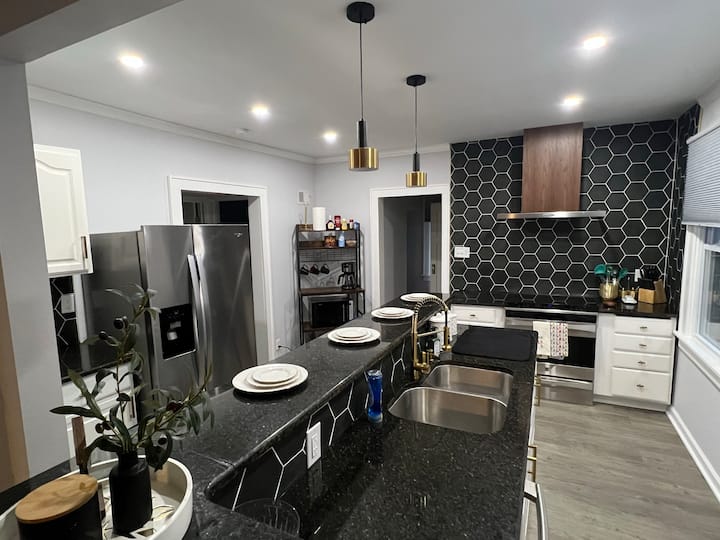 4 Bed Luxury Galore Central First Responder Owned Houses For Rent In 4-bed-luxury-galore-central-first-responder-owned-houses-for-rent-in
