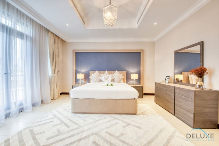 Deluxe Holiday Homes managed Airbnb listing 2