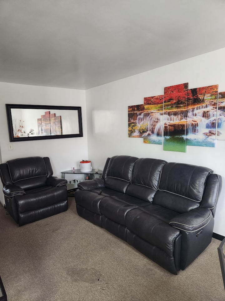 Apartment near to La Guardia Airport Apartments for Rent in Queens