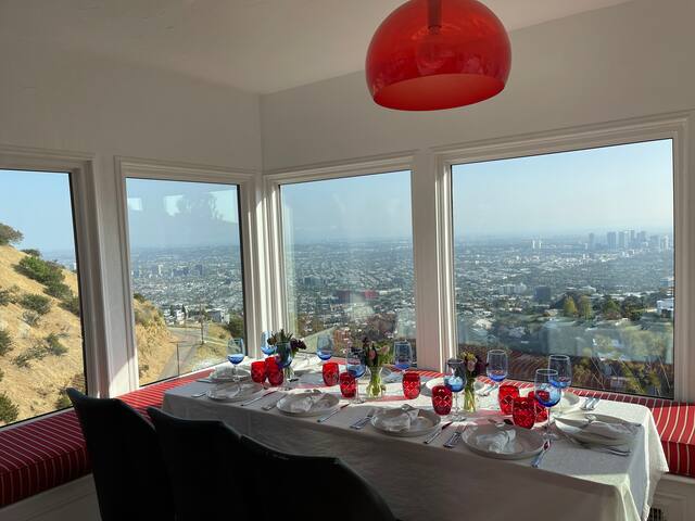 Hollywood Hills jetliner views among the stars gallery image 4