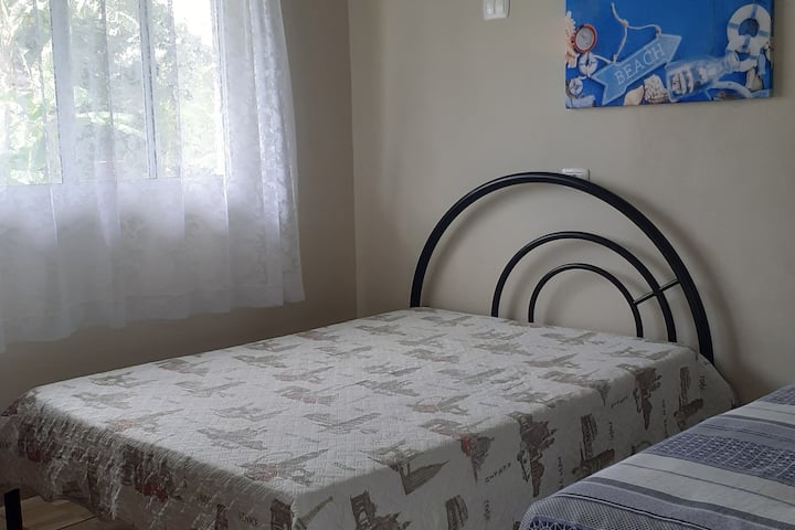 Спалня 4