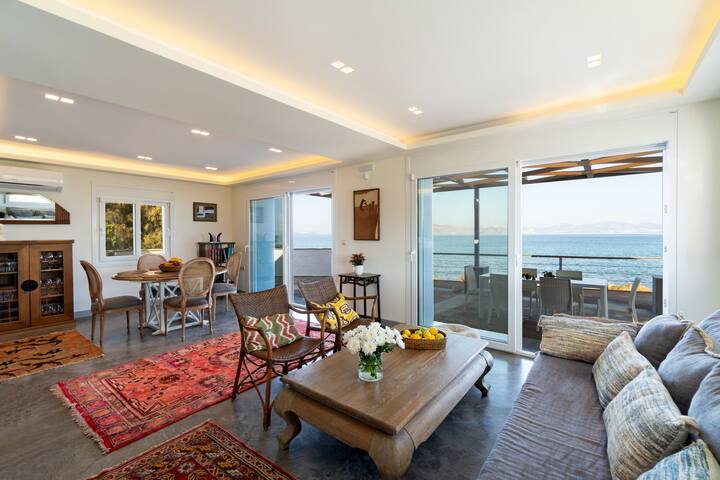 Seaside Private Beach Villa 3BR w/ 3.5 gallery image 2