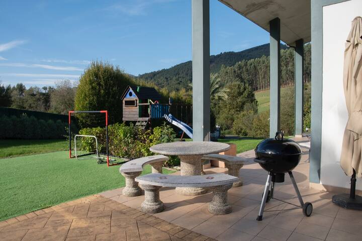 Casa Markaida con piscina gallery image 4