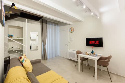 [Alibi Suites] Central LOFT with All Comforts