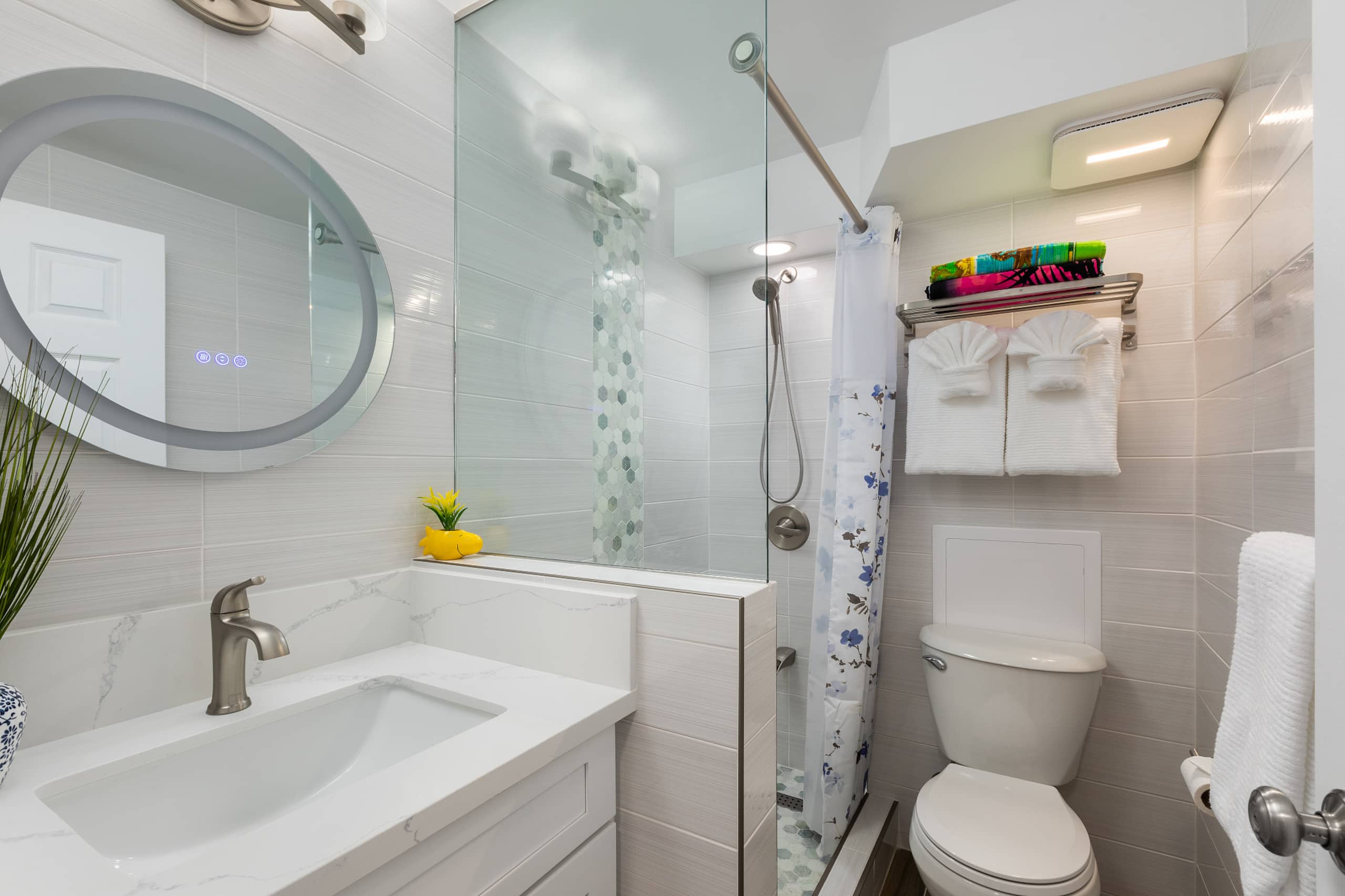 Condo in Honolulu · ★4.8 · Studio · 1 bed · 1 shared bath - Image 6